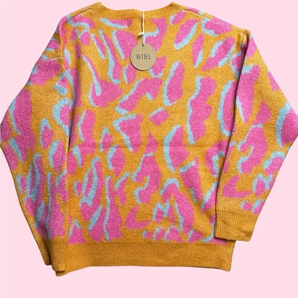 Bibi Orange and Pink Crew Neck Sweater with leopard Playful Pattern Size L - Picture 8 of 11
